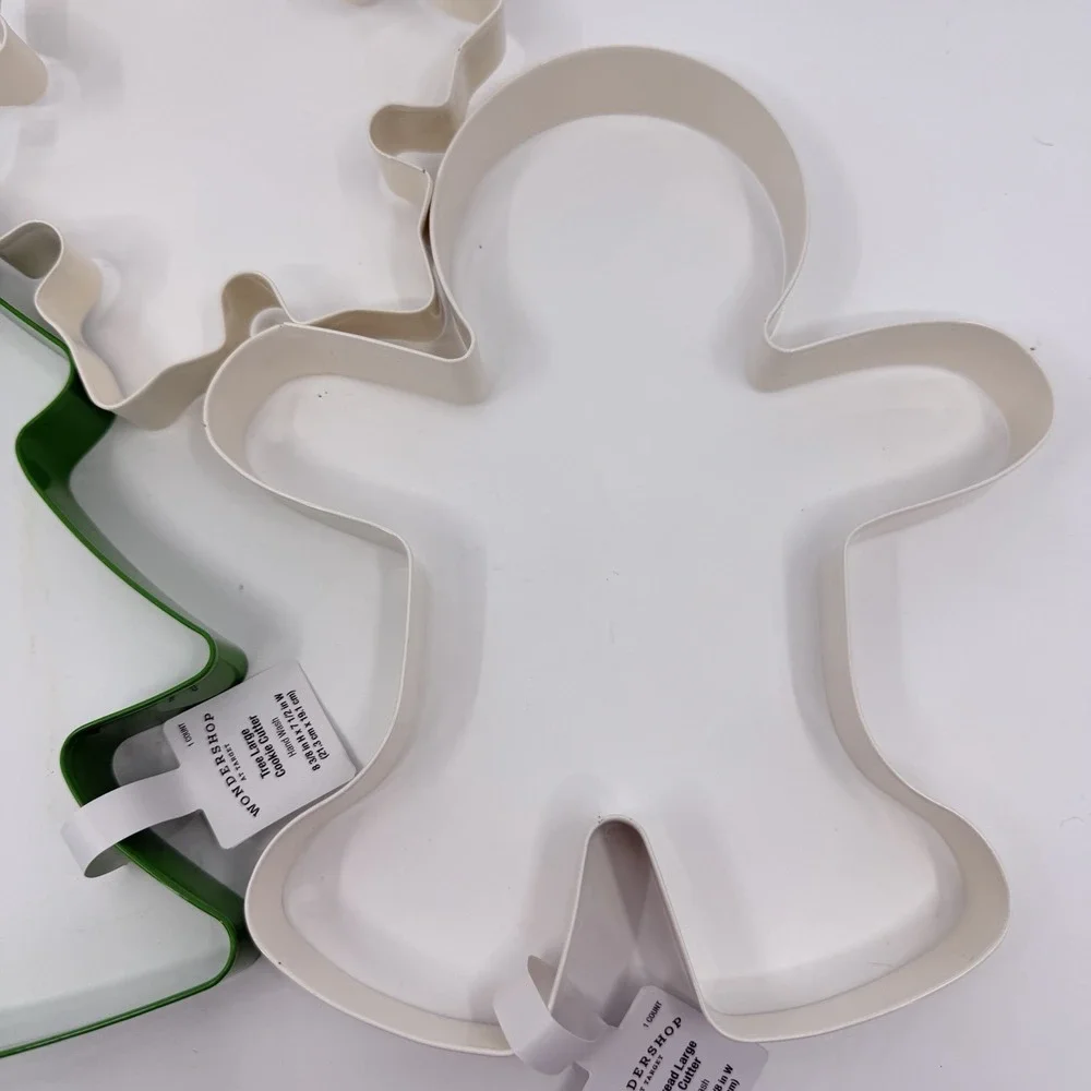Set Of 3‎ Large Target Wondershop Tree & Gingerbread Snowflake Cookie Cutters